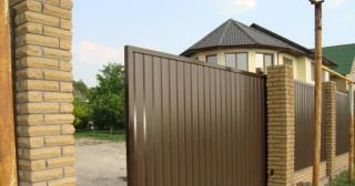 Купить откатные ворота из профнастила Луховицы, цена от 1734 руб.