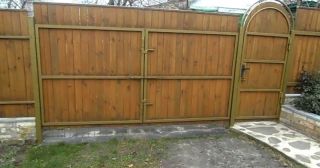 Купить распашные ворота деревянные Луховицы, цена от 2702 руб.