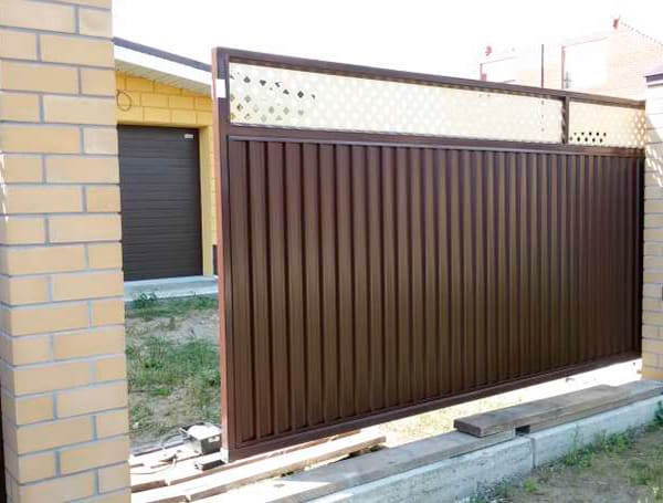 Эстетика и Надежность: Ворота Grand Line для Вашего Дома в Луховицах от 36502 руб